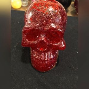Resin skull head